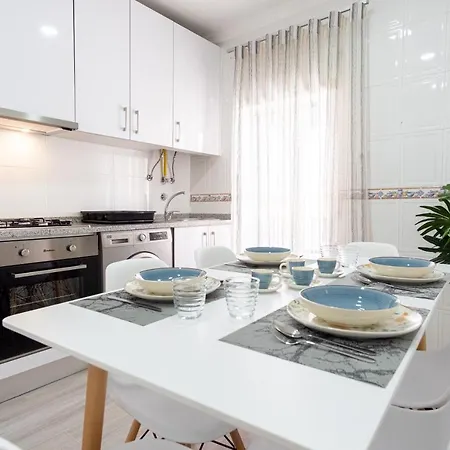 73 Rodrigues Family House Appartement